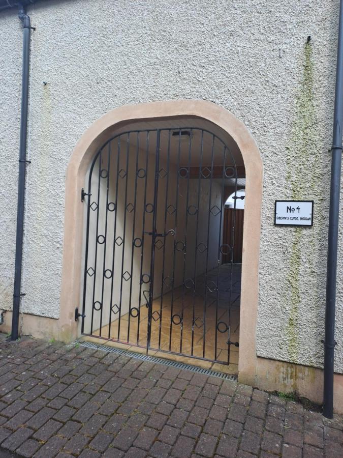 B&B At No 4 Biggar Eksteriør bilde